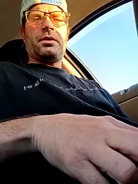 Snapshot of crazycam619 chatting on November 15, 12:03 am crazycam619 online show from November 15, 12:03 am