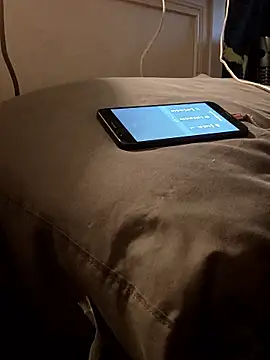 crazycam619 online show from March 25, 5:18 am