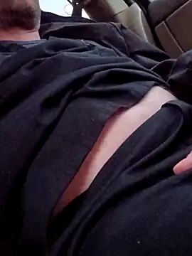 Snapshot of crazycam619 chatting on October 29, 12:53 am crazycam619 online show from October 29, 12:53 am