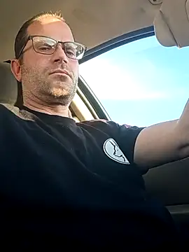 Snapshot of crazycam619 chatting on November 13, 11:41 pm crazycam619 online show from November 13, 11:41 pm