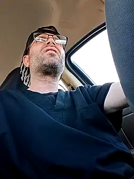 Snapshot of crazycam619 chatting on December 15, 10:26 pm crazycam619 online show from December 15, 10:26 pm