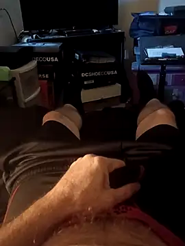 Snapshot of crazycam619 chatting on January 18, 6:55 pm crazycam619 online show from January 18, 6:55 pm