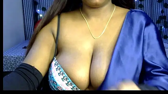 Radhika Singhaniya online show from February 12, 3:16 pm