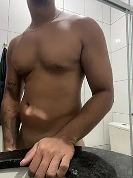 Punhetadele online show from March 19, 10:21 pm