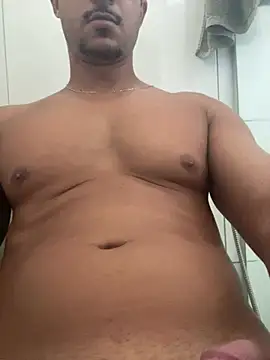 Punhetadele online show from April 4, 11:39 am