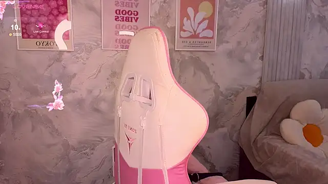 angel with flowers online show from February 5, 3:34 am