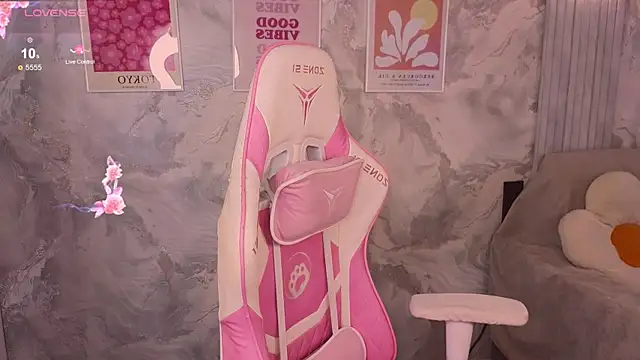 angel with flowers online show from March 6, 5:14 am