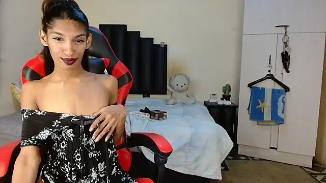 Silkylicious online show from April 25, 9:56 pm