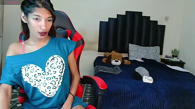 Silkylicious online show from November 19, 10:43 pm