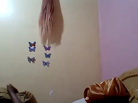 Zara Twilight online show from December 1, 8:53 pm