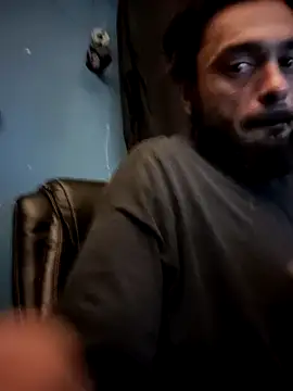 C8L3U online show from December 18, 8:31 am