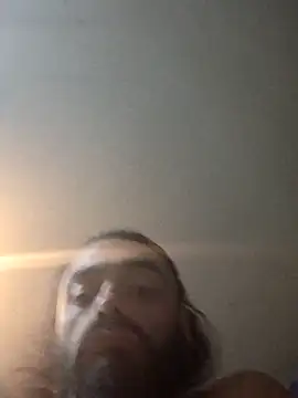 Snapshot of C8L3U chatting on March 2, 7:37 am C8L3U online show from March 2, 7:37 am