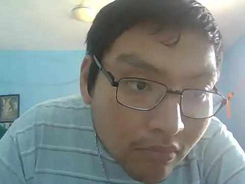 Snapshot of daniel4444Cu chatting on June 3, 5:39 pm daniel4444Cu online show from June 3, 5:39 pm