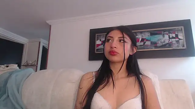 Snapshot of Nicolette_ks_ chatting on September 22, 4:46 pm Nicolette ks online show from September 22, 4:46 pm