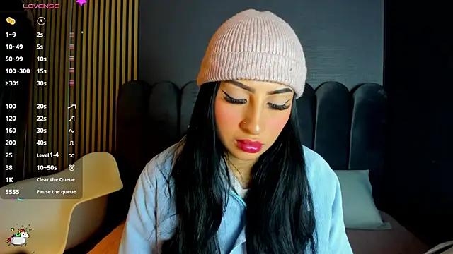 Nicolette ks  online show from February 11, 4:12 am