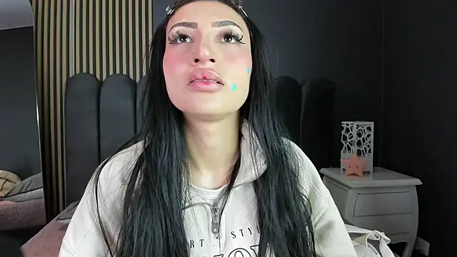 Nicolette ks  online show from May 22, 4:54 am