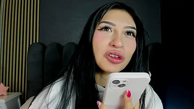 Nicolette ks  online show from March 28, 4:46 am