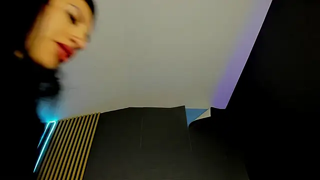 Nicolette ks  online show from April 23, 5:25 am