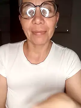 luz bella online show from December 14, 2:33 am