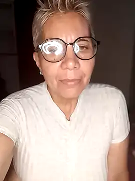 luz bella online show from January 9, 3:15 am