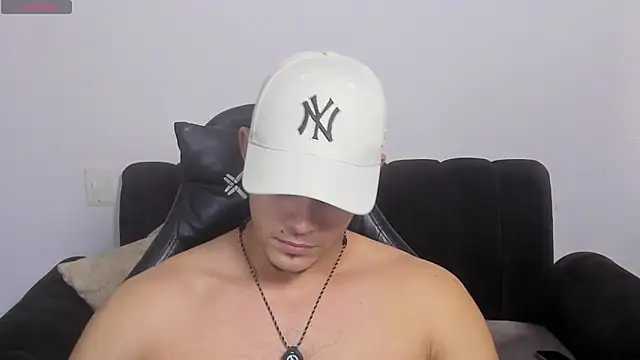 Iamdylan777 online show from April 8, 3:24 pm