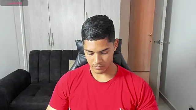 Snapshot of Iamdylan777 chatting on October 7, 4:41 pm Iamdylan777 online show from October 7, 4:41 pm