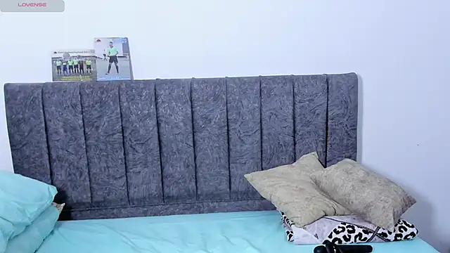 Snapshot of Iamdylan777 chatting on December 1, 8:10 pm Iamdylan777 online show from December 1, 8:10 pm