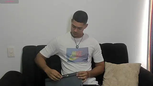 Iamdylan777 online show from March 28, 1:56 pm