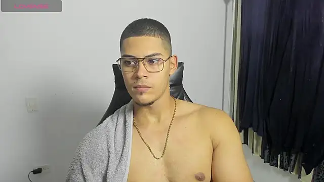 Iamdylan777 online show from February 14, 7:41 am