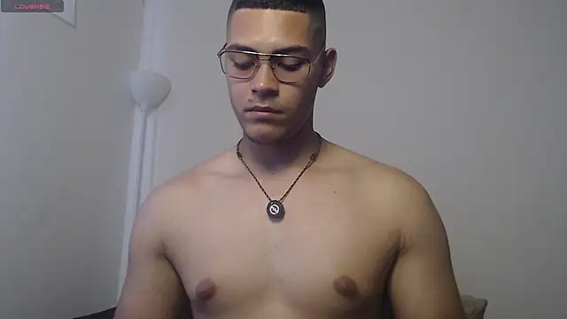Iamdylan777 online show from June 27, 3:51 pm
