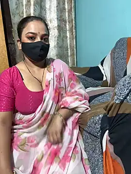 Snapshot of Sexi_rimi_bhabhi chatting on May 19, 5:31 pm Sexi rimi bhabhi online show from May 19, 5:31 pm