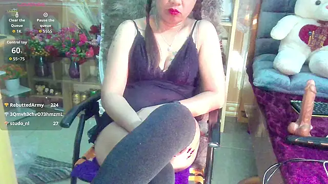 Jerry-Lan online show from November 25, 7:03 pm