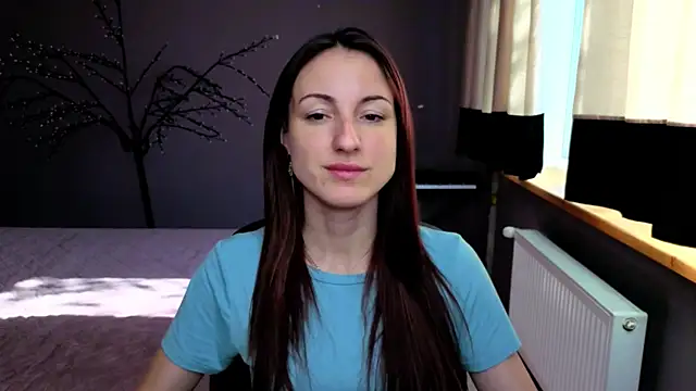 Snapshot of Missis_Sofiia chatting on July 19, 6:00 am Missis Sofiia online show from July 19, 6:00 am