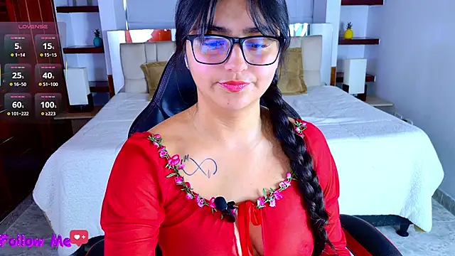 scarlleth  online show from December 22, 12:16 pm