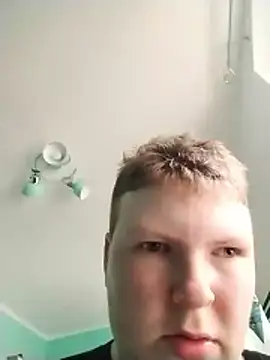 Geile versaute drecksau online show from April 14, 2:55 pm