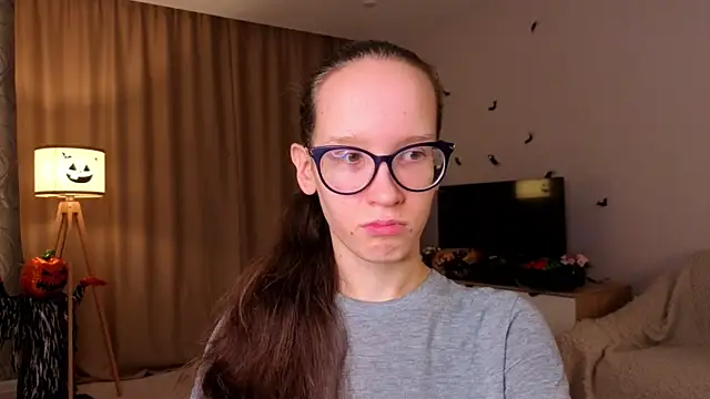 Snapshot of BettyBrowni chatting on November 7, 4:11 pm BettyBrowni online show from November 7, 4:11 pm