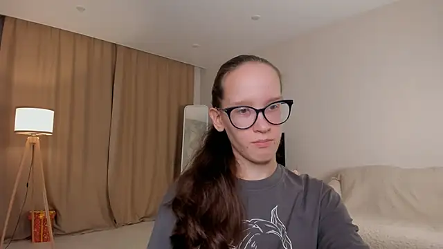 Snapshot of BettyBrowni chatting on October 7, 4:08 pm BettyBrowni online show from October 7, 4:08 pm