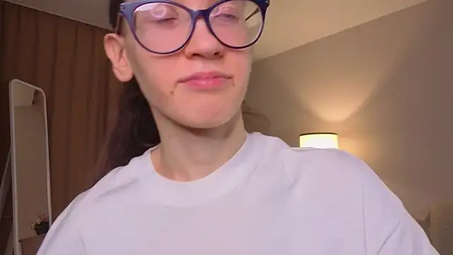 BettyBrowni online show from March 19, 4:07 pm