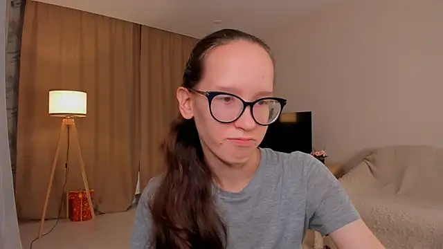 Snapshot of BettyBrowni chatting on September 26, 4:03 pm BettyBrowni online show from September 26, 4:03 pm