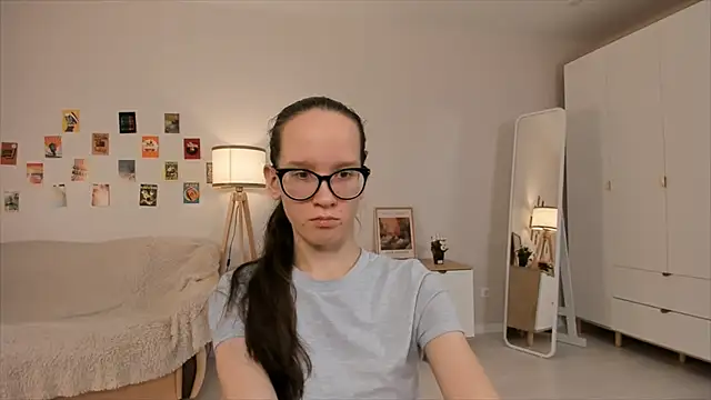 Snapshot of BettyBrowni chatting on March 12, 7:14 pm BettyBrowni online show from March 12, 7:14 pm