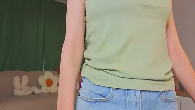 Snapshot of BettyBrowni chatting on July 14, 2:05 am BettyBrowni online show from July 14, 2:05 am
