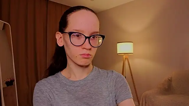 BettyBrowni online show from March 28, 4:08 pm