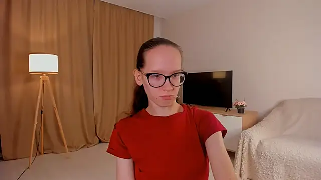 Snapshot of BettyBrowni chatting on October 22, 4:17 pm BettyBrowni online show from October 22, 4:17 pm