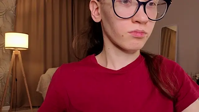 BettyBrowni online show from April 18, 8:20 pm