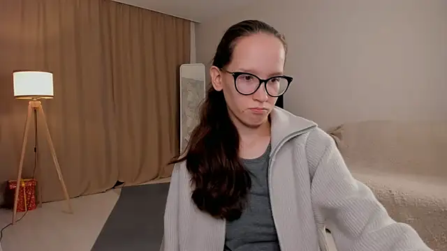 Snapshot of BettyBrowni chatting on September 24, 4:13 pm BettyBrowni online show from September 24, 4:13 pm