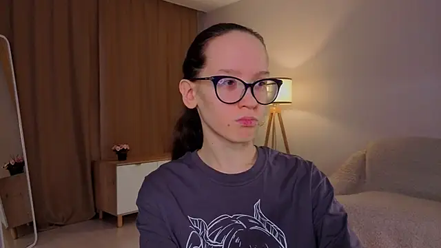 BettyBrowni online show from March 9, 4:10 pm