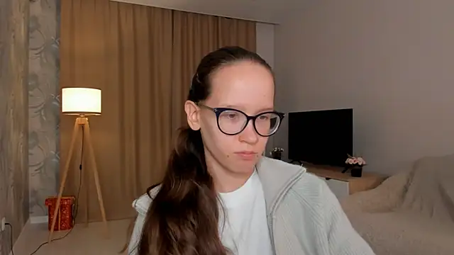 Snapshot of BettyBrowni chatting on September 12, 4:07 pm BettyBrowni online show from September 12, 4:07 pm