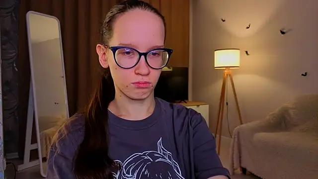 Snapshot of BettyBrowni chatting on November 28, 4:07 pm BettyBrowni online show from November 28, 4:07 pm