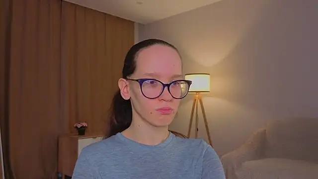 BettyBrowni online show from March 5, 4:03 pm