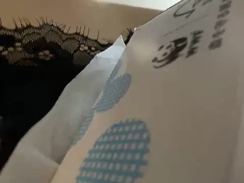 Riri  oo online show from March 4, 3:04 pm